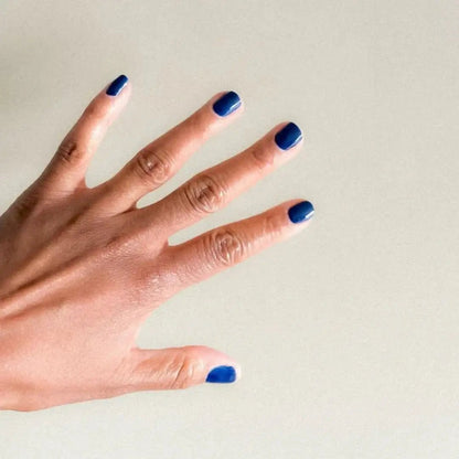 Vernis à ongles vegan bleu Marrakech - 23Beauty Paris