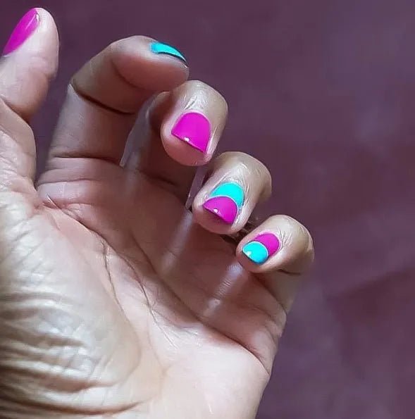 Vernis à ongles vegan fuchsia Abomey - 23Beauty Paris